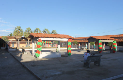 Brumado: Praça Recreativa Paulo Cézar 'Lim' foi inaugurada na APAE