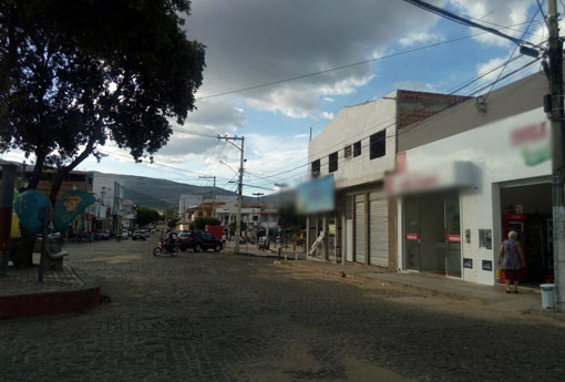 Brumado: estabelecimento comercial no bairro do Tanque foi arrombado