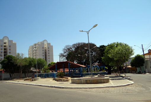 Brumado: durante assalto, mulher tem filho de cinco anos mantido com arma apontada para a cabeça