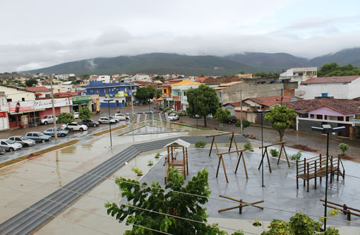 Final de semana será de céu encoberto e chuvoso em grande parte do estado