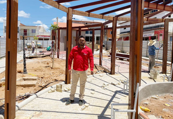 Construmendes: Praça Alceu Meira, em Presidente Jânio Quadros está com 80% das obras concluídas