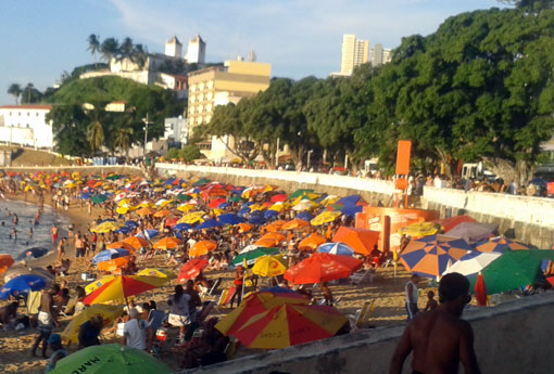 Crise não deve afetar gastos no verão, diz Ministério do Turismo