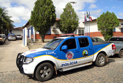 Brumado: suspeito de homicídio no Bairro Malhada Branca se entrega a polícia
