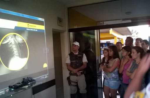 Polícia Rodoviária Estadual em atividade na Semana Nacional de Trânsito