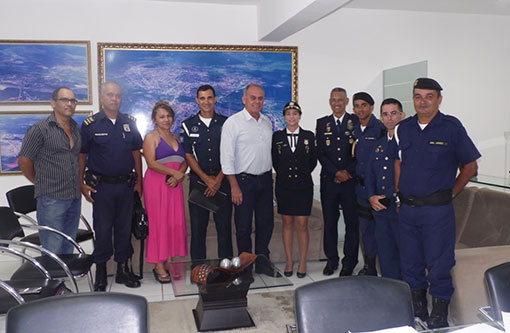 Brumado: Guardas Municipais realizaram '1ª Marcha Azul Marinho'