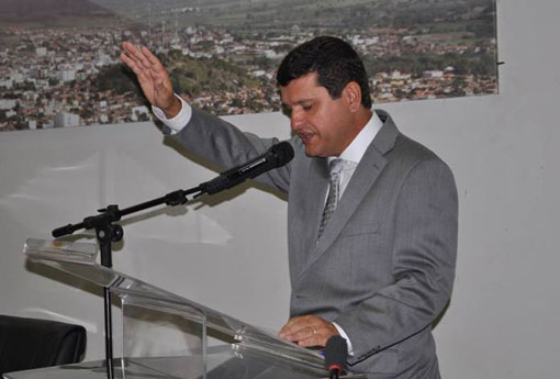 Em nota, prefeitura de Guanambi se desculpa por decreto polêmico do prefeito