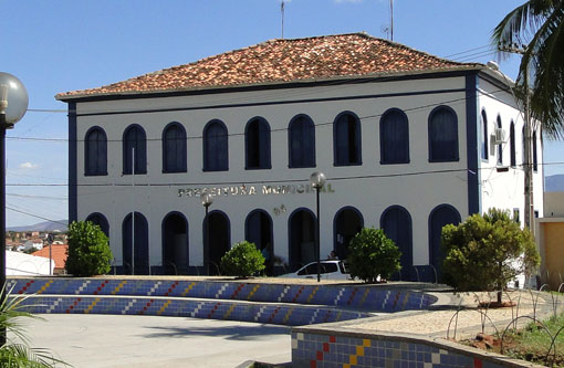 Polícia Federal realiza ações da Operação 'Águia de Haia' em Livramento e Paramirim