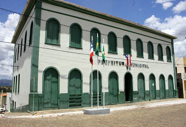 Livramento: Prefeitura decreta ponto facultativo nos dias 15 e 16 de fevereiro