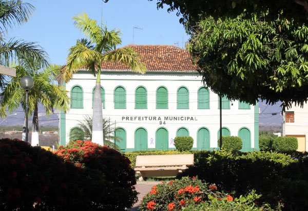 Livramento: prefeito decreta luto oficial por morte de médico cubano