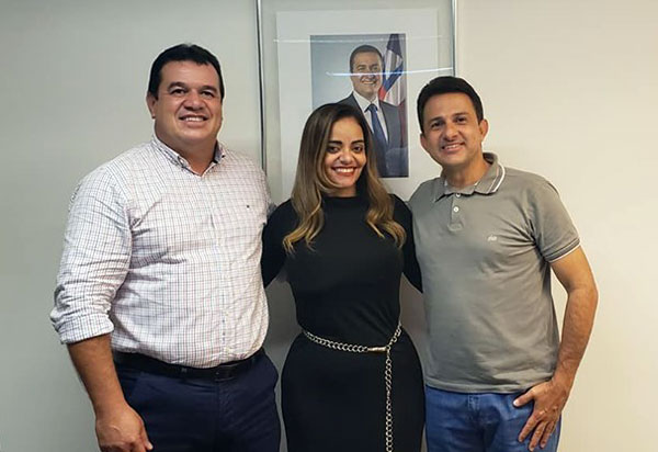 Deputado Marquinho Viana leva demandas de Rio de Contas para a secretária de Relações Institucionais do Estado