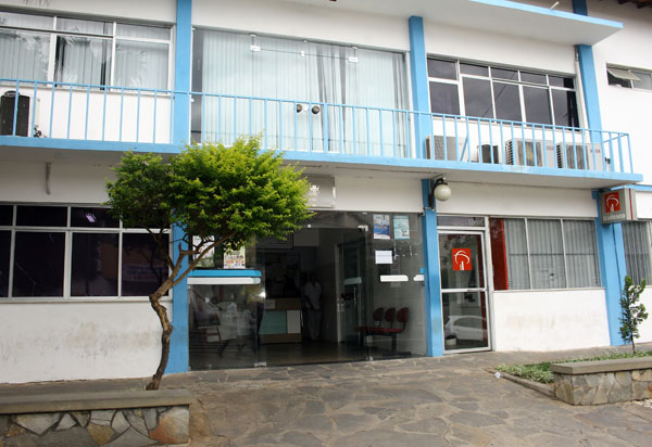 Brumado: APLB diz que prefeitura voltou a cortar gratificações dos professores municipais 