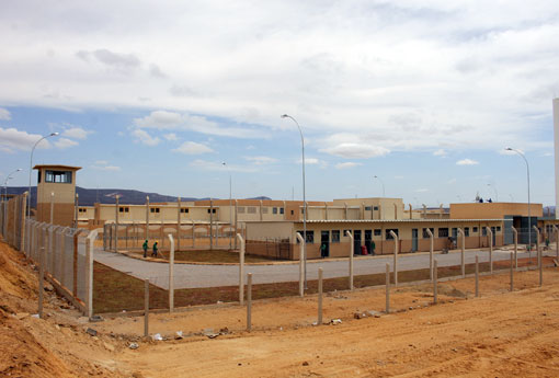 Brumado: Rui Costa diz durante entrevista que presídio ainda não funcionou devido a decisão da Justiça do Trabalho