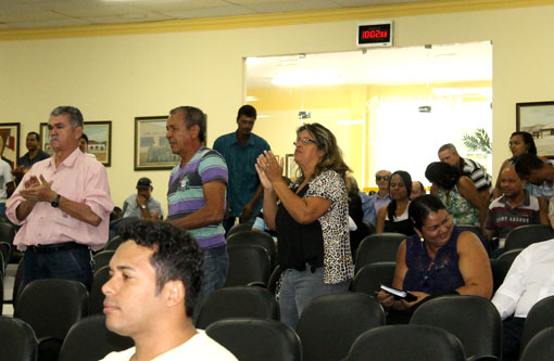Brumado: Moradores da Vila Presidente Vargas comemoram a não instalação do CDP na localidade