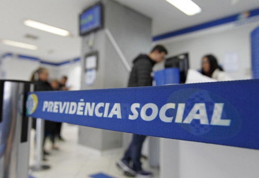 Pente-fino deve gerar economia de R$ 20 bilhões nas contas do INSS