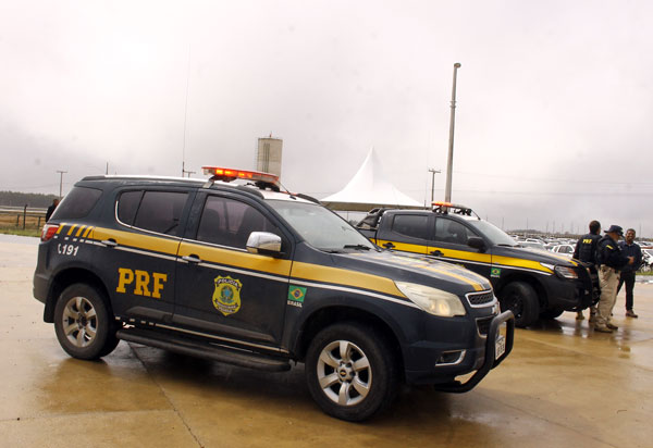 Decreto autoriza nomeação de até 625 policiais rodoviários federais