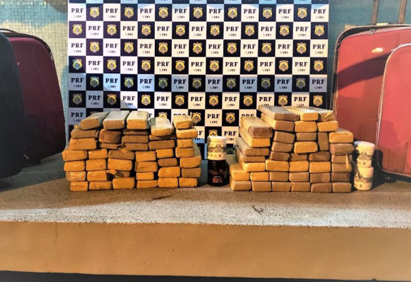 Apreensões de maconha movimentam o plantão de fiscalização na BR 116 em Vitória da Conquista