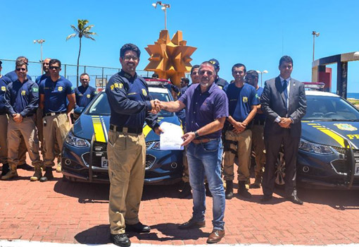 PRF recebe novas viaturas para as BRs 324 e 116