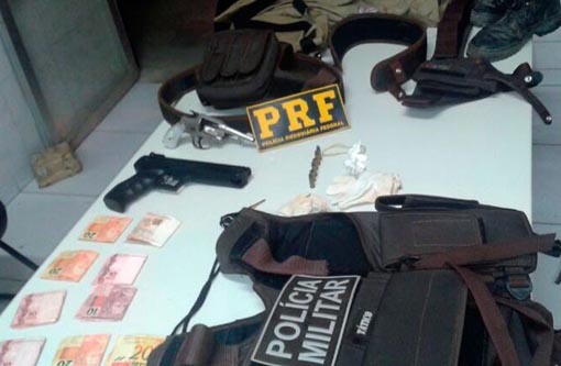 Chapada Diamantina: Ladrões que assaltavam usando farda da PM são presos