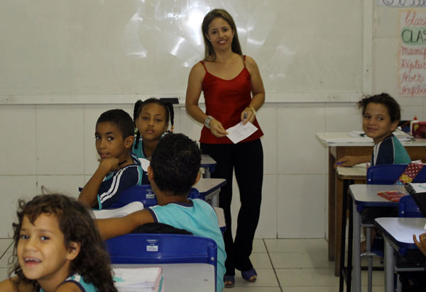 Professores da rede municipal de Brumado terão aumento de 33,24%