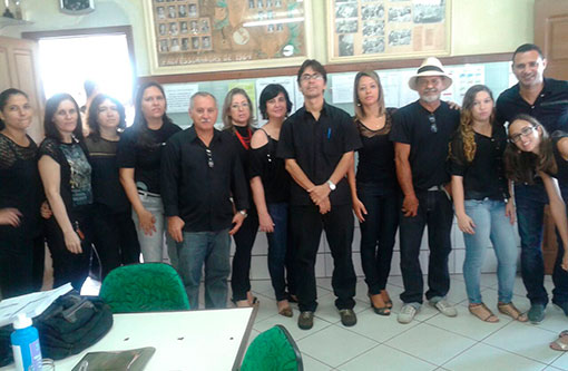 Brumado: Professores do CEB manifestam solidariedade aos professores do Paraná