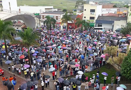 Barra da Estiva: populares promovem 'Caminha pela Paz'