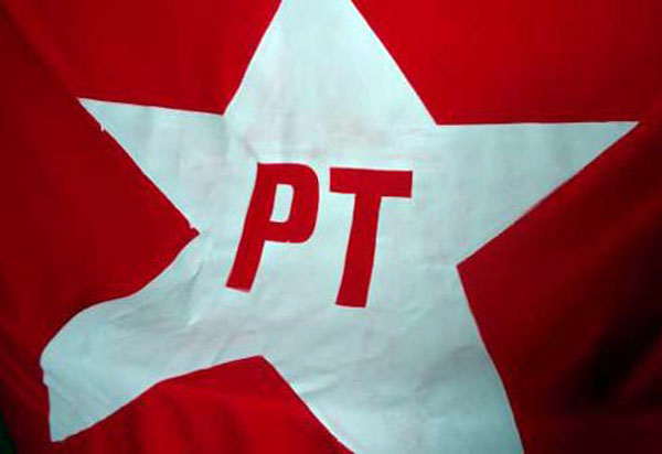 Nota: Coletivo Esquerda do PT Brumado diz que não aceita a aliança do deputado Waldenor Pereira com o Deputado Vitor Bonfim