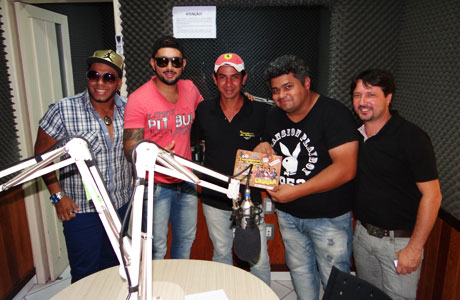 Brumado: Em programa de rádio Rasta Chinela convida para a Cavalgada da Amizade