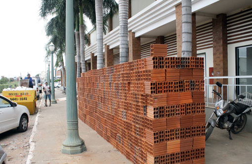 Antigo Shopping Áppio passa por reforma para receber o Campus XX da Uneb