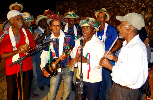 Aracatu: Será realizado nesta segunda (05) Festival de Ternos de Reis e show com a dupla Kiko e Jeanne