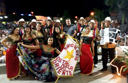 Barra da Estiva realizou o 2º Encontro de Ternos de Reis