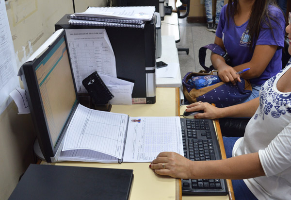 Secretaria da Educação do Estado inicia renovação da matrícula