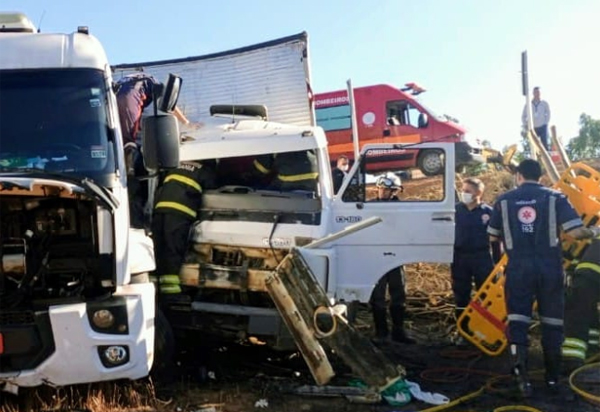 Guanambi: Homem preso em ferragens é resgatado por bombeiros do 7º GBM