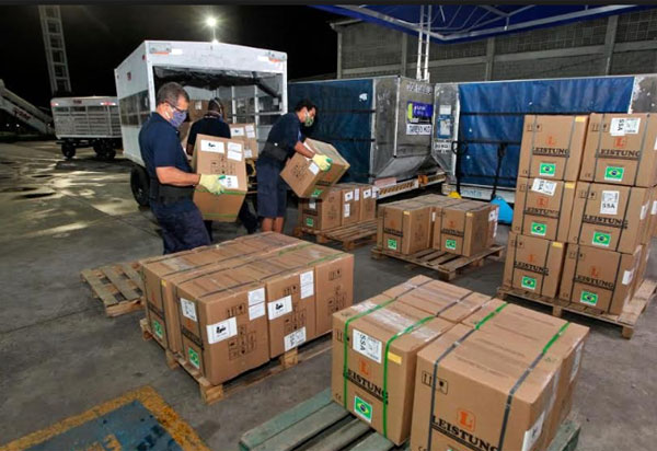 Governo do Estado recebe 159 respiradores para utilização na capital e interior