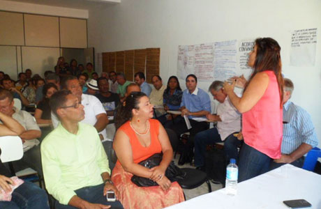Abaíra: Reunião debateu construção de barragens nas nascentes do Rio de Contas