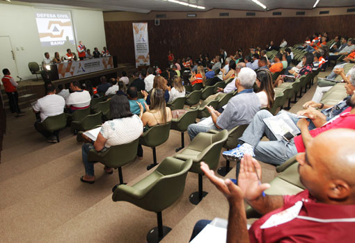 Reunião de coordenadores de defesa civil dos municípios reforça rede em todo o Estado