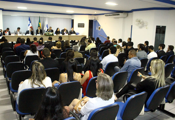 Brumado: Debate promovido pela OAB-BA discutiu as violações das prerrogativas dos advogados que estão sendo praticadas no Brasil