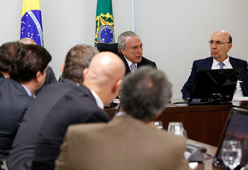 Em reunião de líderes, Temer ressalta necessidade de avanço das reformas para consolidar retomada