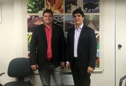 Rey de Domingão visita CERB buscando a viabilização da obra que beneficiará a comunidade de Arrecife com sistema de abastecimento de água