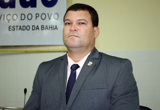 Brumado: vereador Rey de Domingão busca melhorias para via do Bairro Nobre