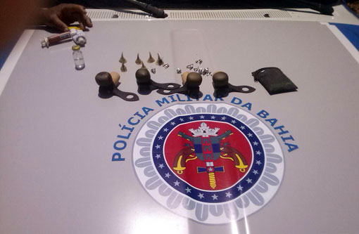 Brumado: polícia apreende 57 galos que eram usados em rinhas