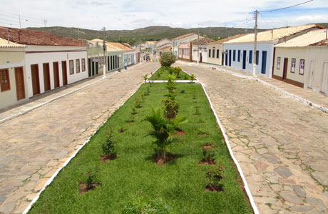 Rio de Contas: Homem toma um litro de pinga e morre