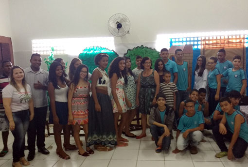 Brumado: Escola Professor Roberto Santos promoveu o projeto ‘Cultivando sonhos com a leitura’ 