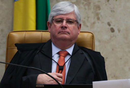 Defesa de Temer pede suspeição de Janot ao Supremo