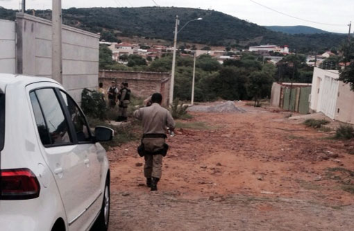 Brumado: Polícia detém assaltante em flagrante próximo à Câmara de Vereadores