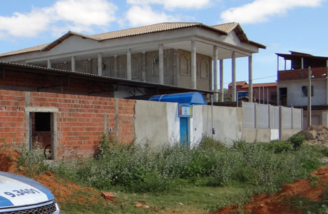 Brumado: Bandido ameaça jovem de morte e rouba celular