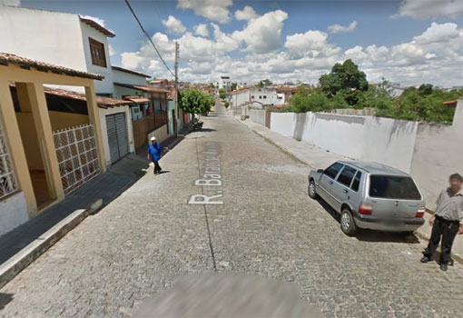 Brumado: moradores da Rua Barão de Macaúbas reclamam das frequentes quedas de energia elétrica