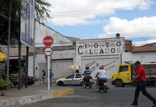Brumado: condutores reclamam de mudança no tráfego na região da feira livre