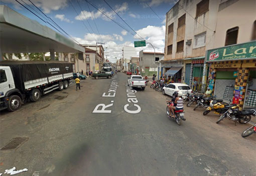 Brumado: moradores e comerciantes da Rua Exupério Pinheiro Canguçu cobram pintura de faixas de pedestres