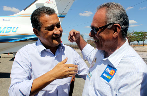 Eleições 2014: Prefeito Aguiberto recepciona Rui Costa em Brumado