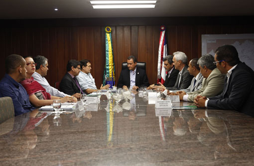 Governo e Ifba vão dinamizar ensino de ciências nas escolas estaduai